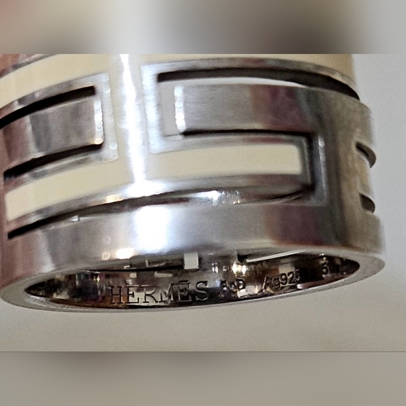 ❌SOLD❌ 🩶 Hermès Move H Ring 🩶 - Picture 6 of 10